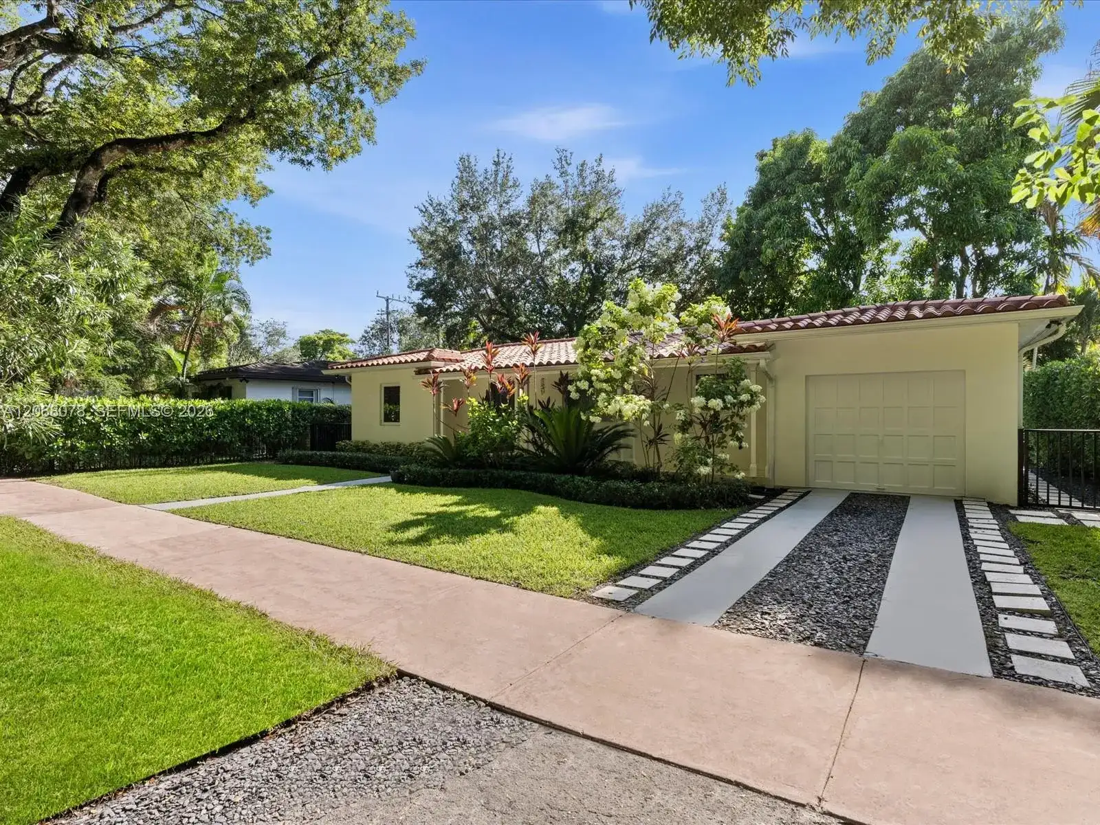 5406 S Le Jeune Rd, Coral Gables FL 33146 photo 4