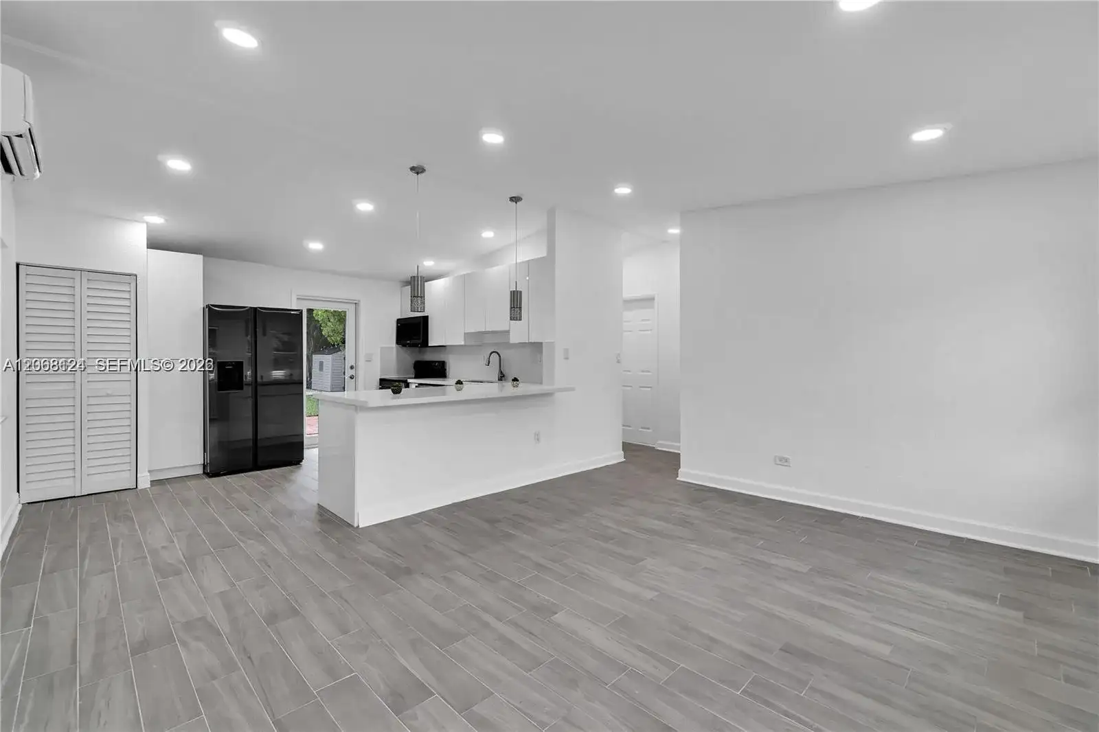 1175 NW 133rd St, North Miami FL 33168 photo 5