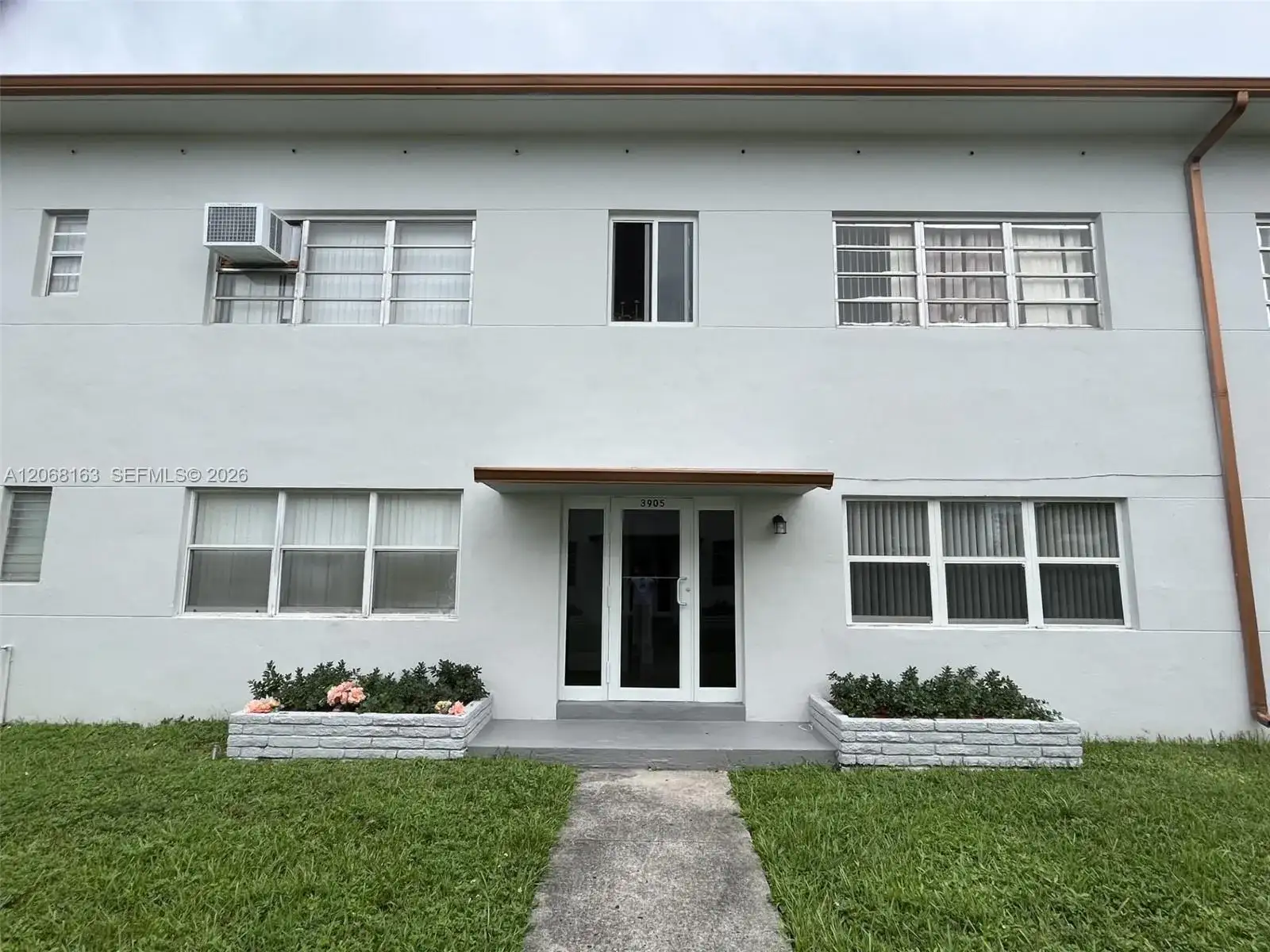 3911 W Flagler St # 2C, Miami FL 33134 photo 2