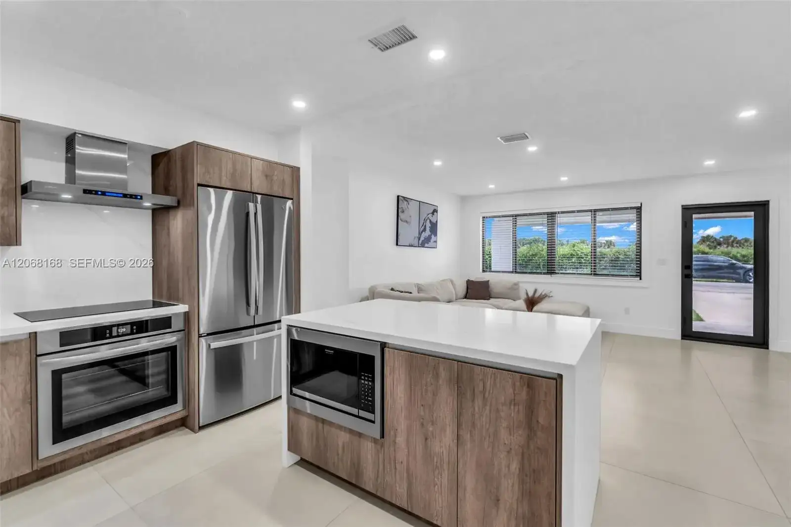 1524 NE 14th Ter, Fort Lauderdale FL 33304 photo 5