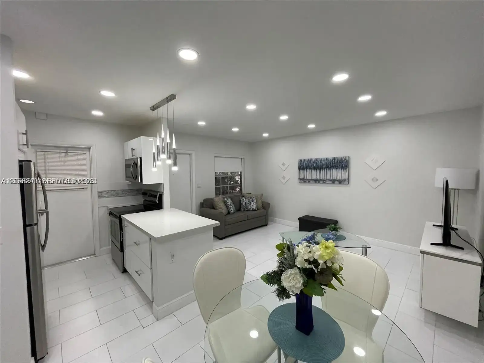 1407 NE 56th St # 103, Fort Lauderdale FL 33334 photo 3
