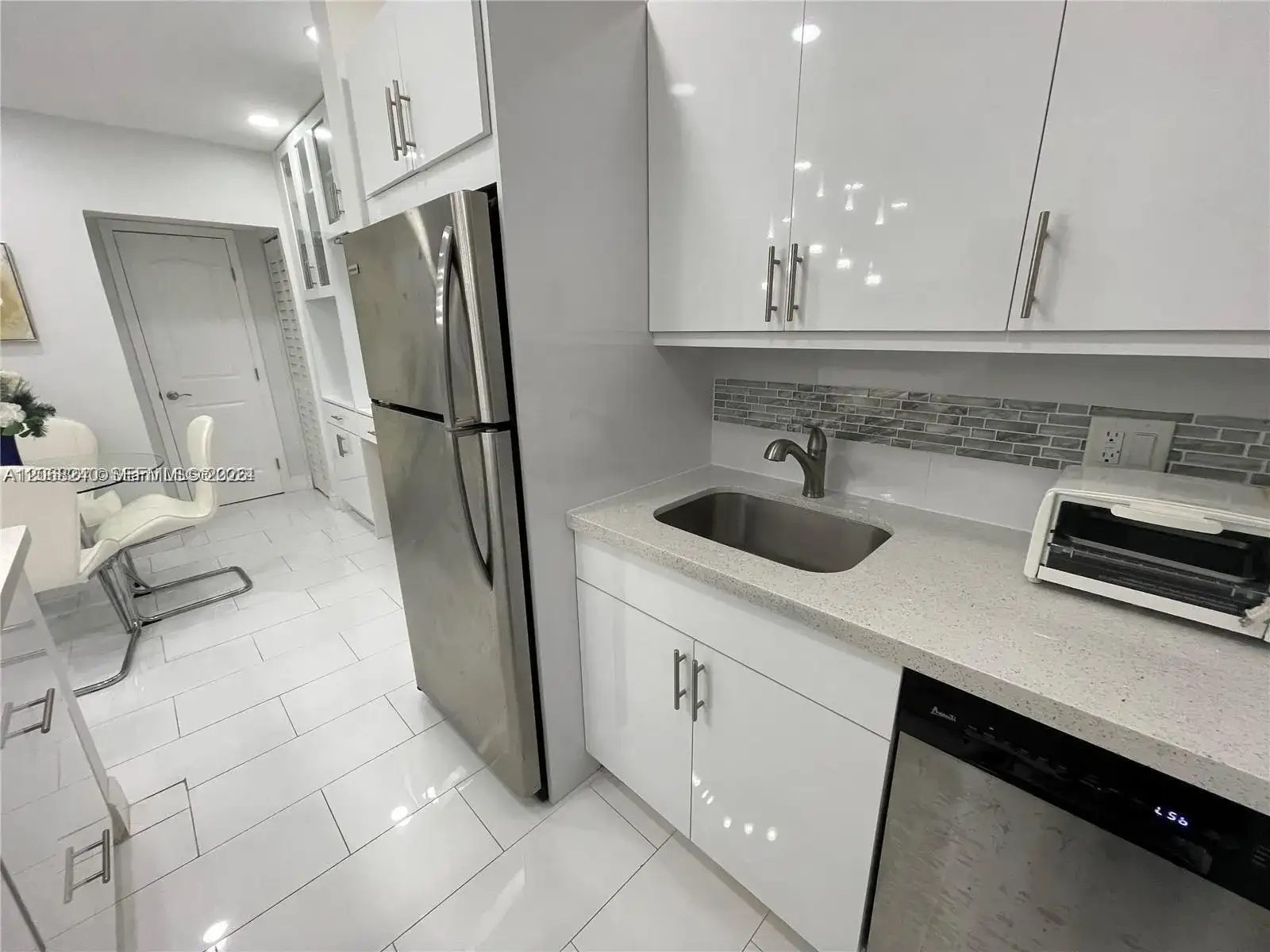 1407 NE 56th St # 103, Fort Lauderdale FL 33334 photo 5