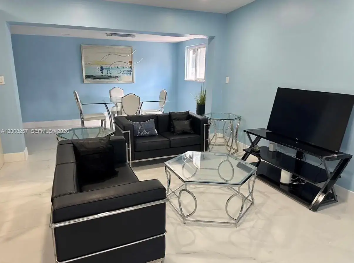 530 NW 116th Ter, Miami FL 33168 photo 4