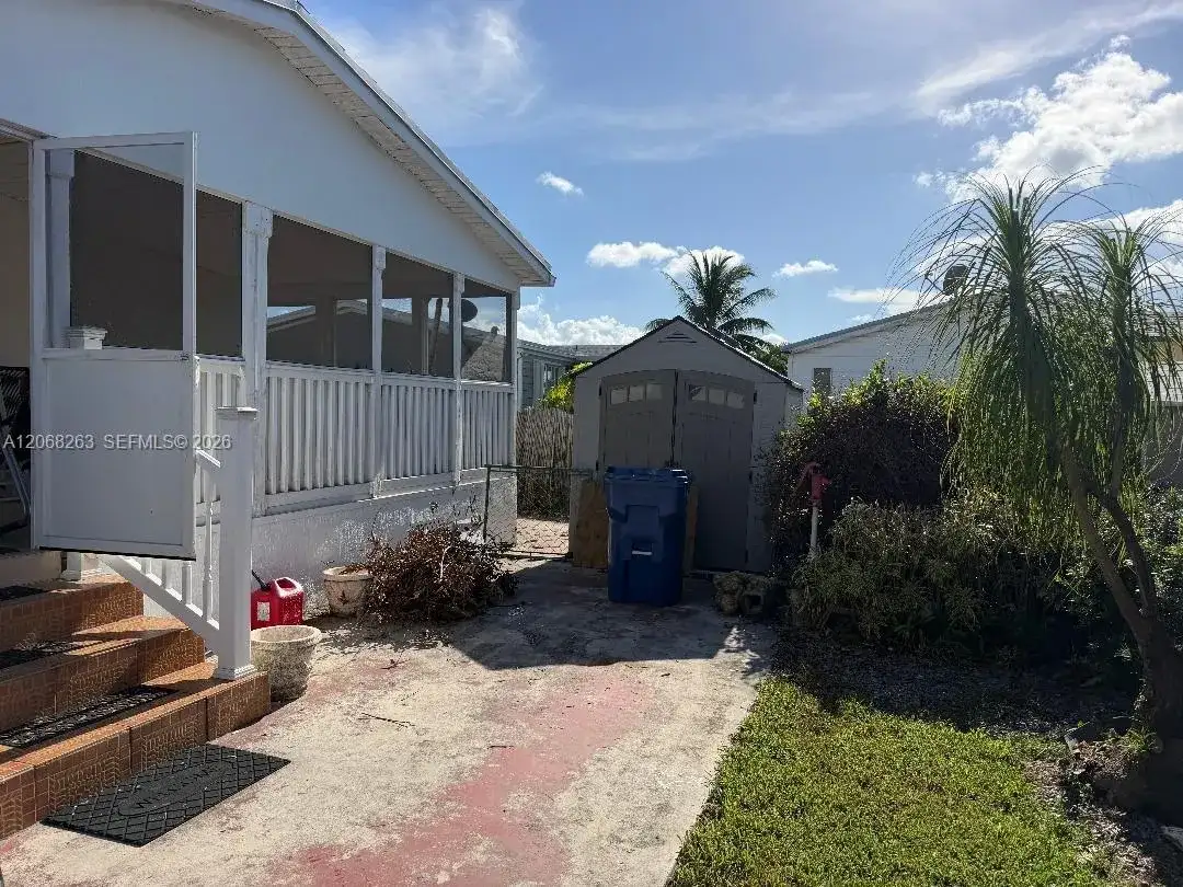19800 SW 180th Ave unit 569, Miami FL 33187 photo 4