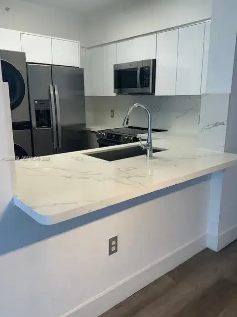 5091 NW 7th St # 1008, Miami FL 33126 photo 5