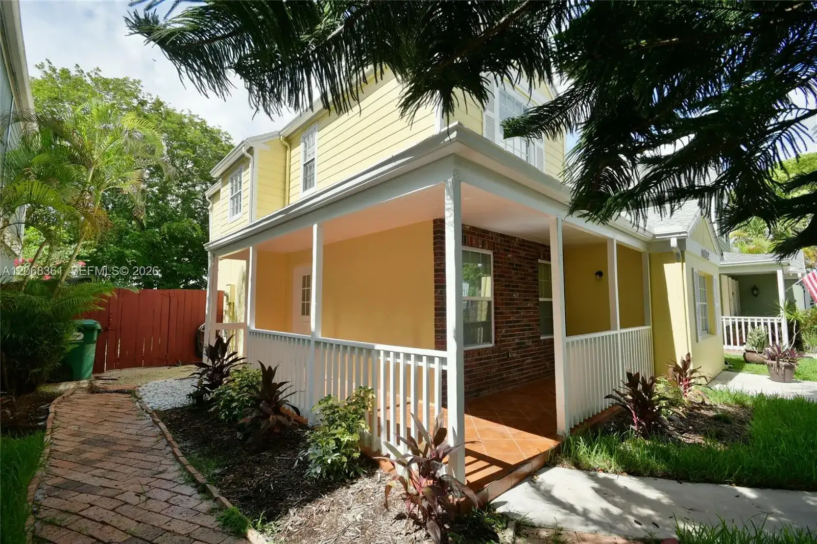 11732 SW 119th Ter, Miami FL 33186 photo 4