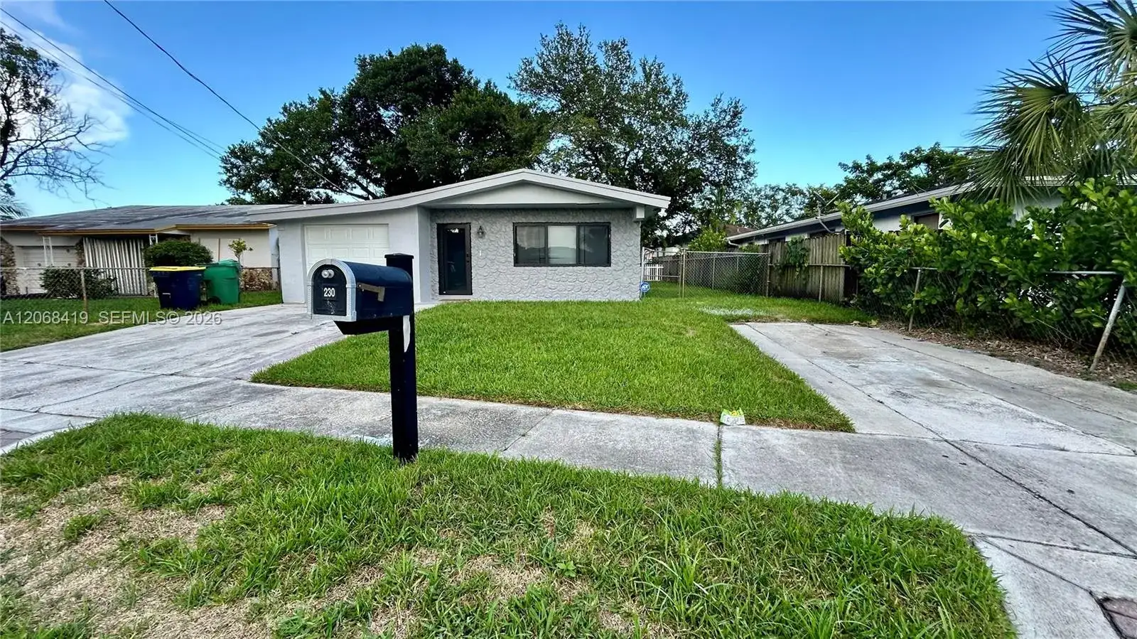 230 NW 8th Ave, Dania Beach FL 33004 photo 2