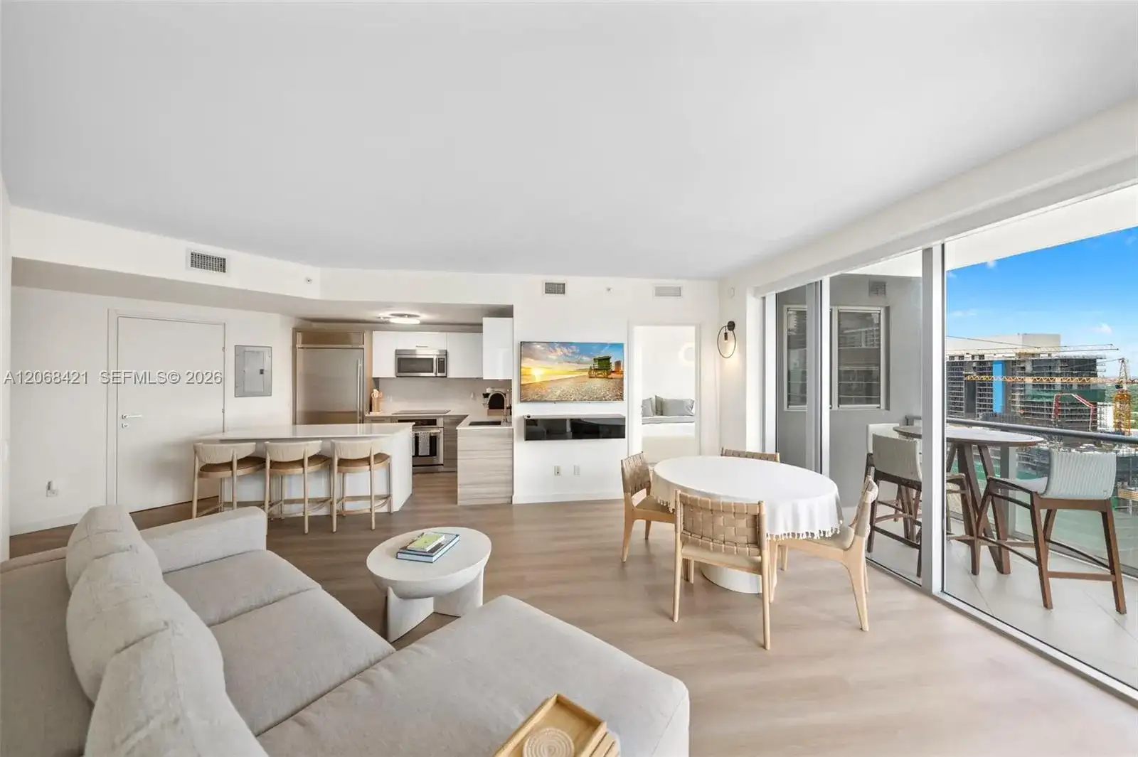 1300 Brickell Bay Dr # 3501, Miami FL 33131 photo 3