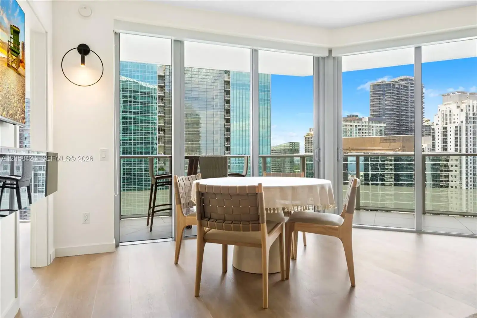 1300 Brickell Bay Dr # 3501, Miami FL 33131 photo 4
