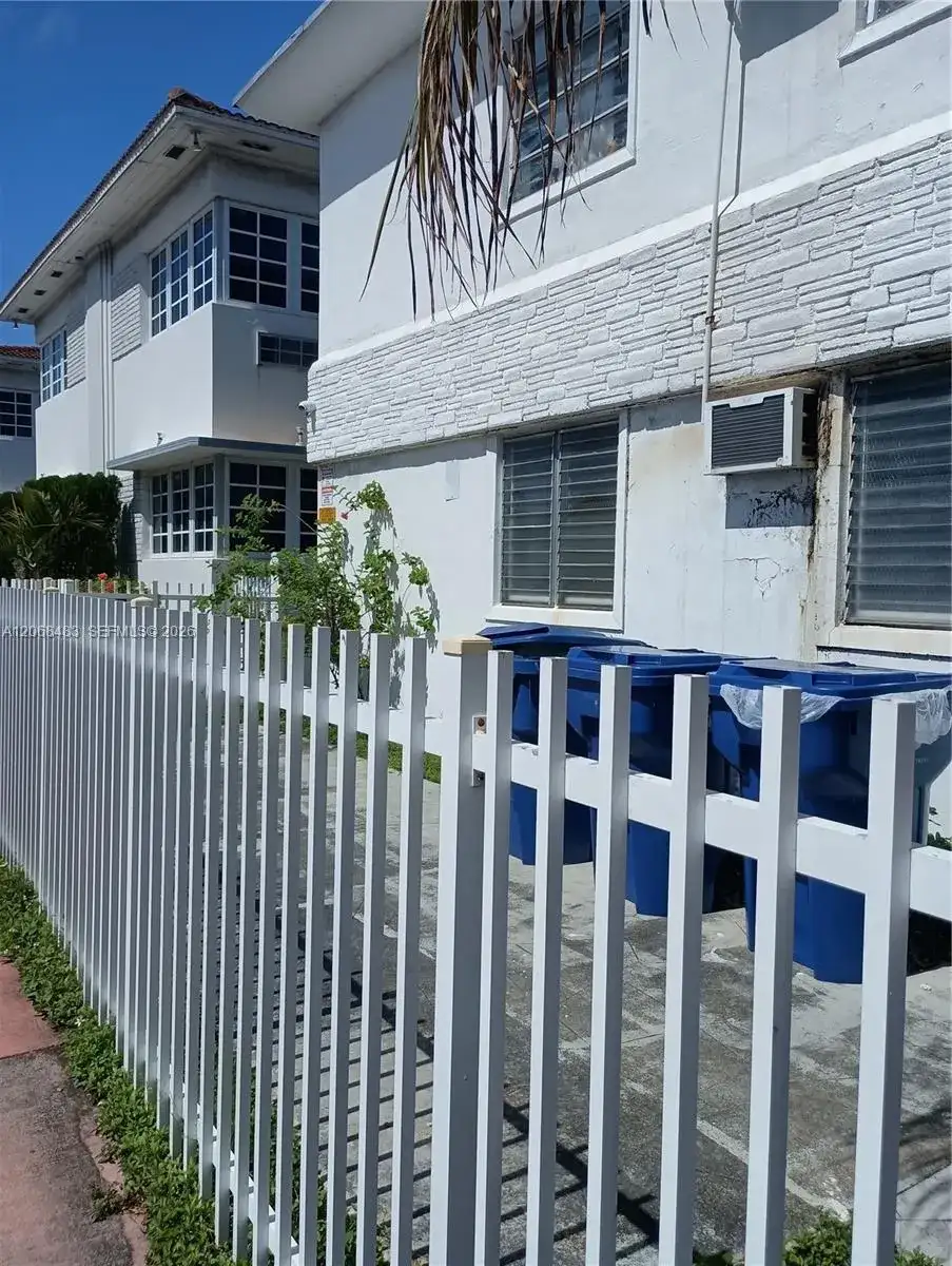 8132 Harding Ave # 1, Miami Beach FL 33141 photo 2