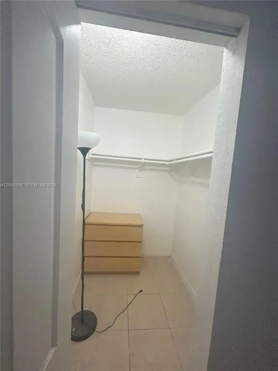 6950 Miami Gardens Dr # 117A, Hialeah FL 33015 photo 4
