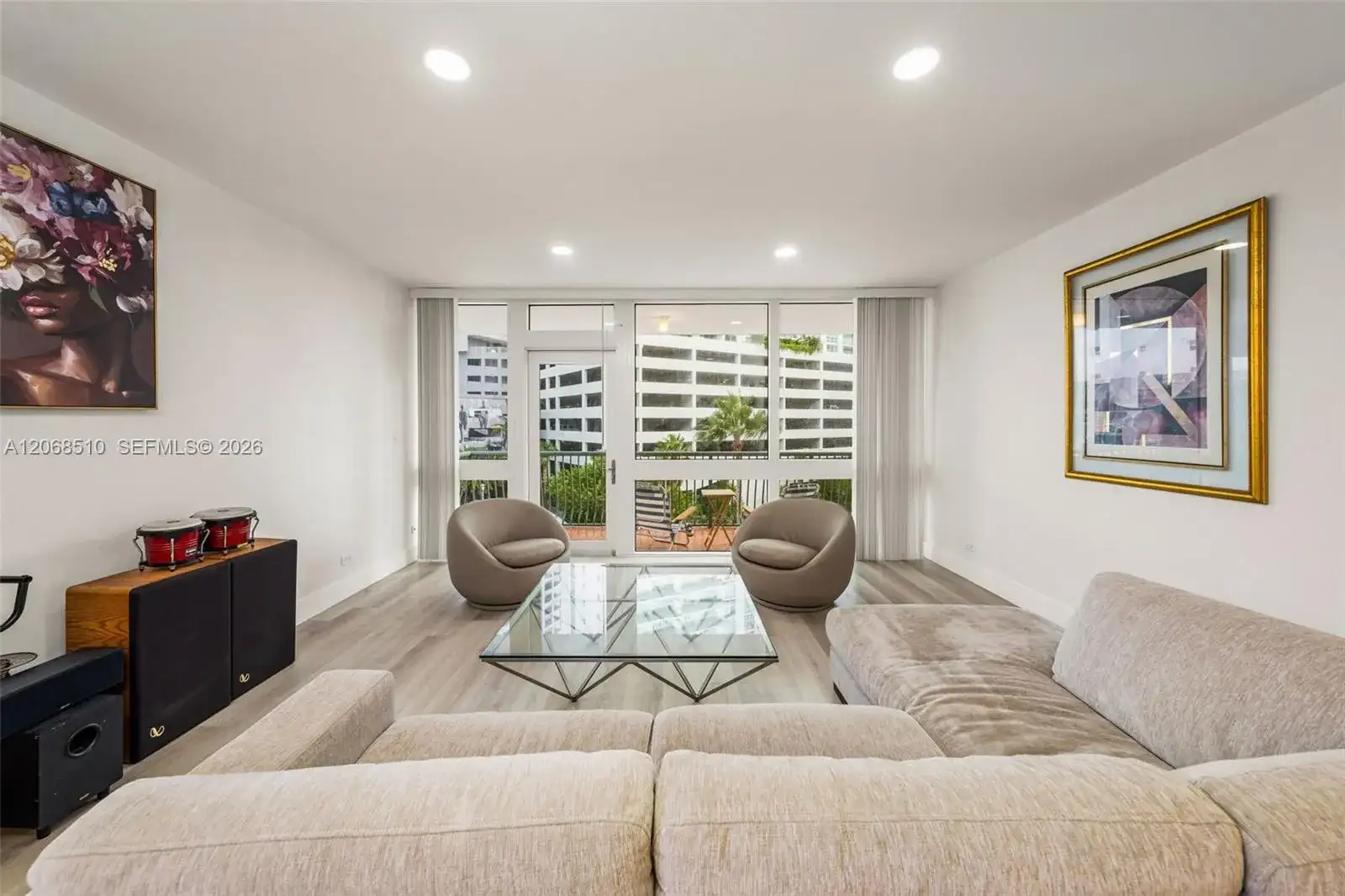 1408 Brickell Bay Dr # 518, Miami FL 33131 photo 2