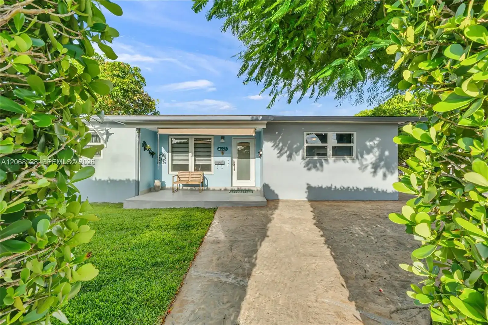 4275 SW 87th Ave, Miami FL 33165 photo 3