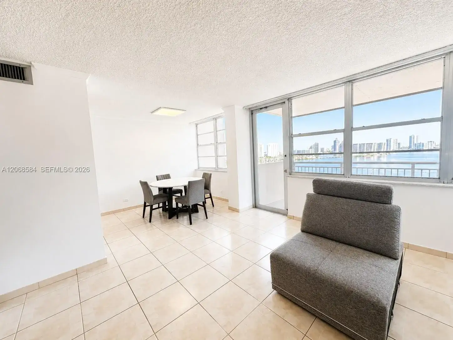 250 174th St # 1615, Sunny Isles Beach FL 33160 photo 5