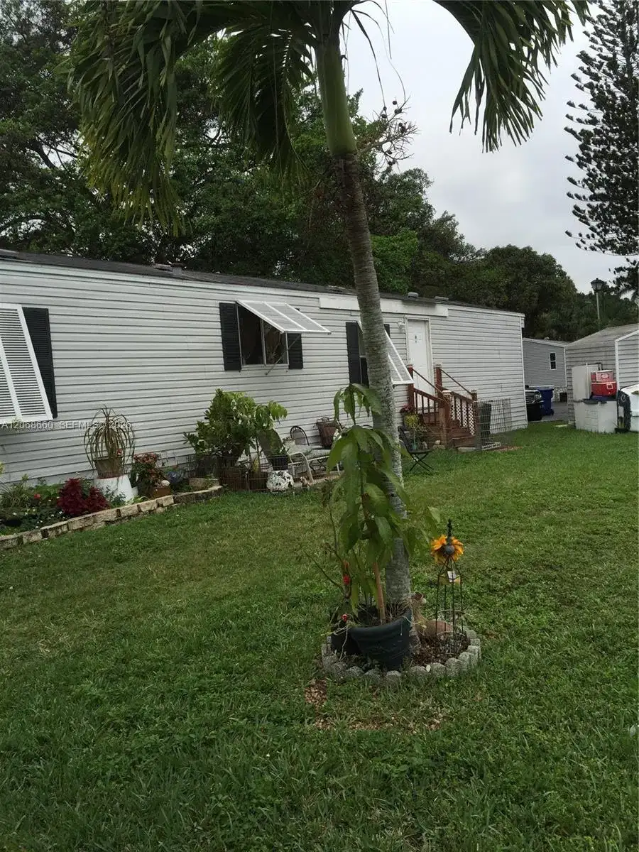 35250 SW 177th Ct unit 29, Homestead FL 33034 photo 2