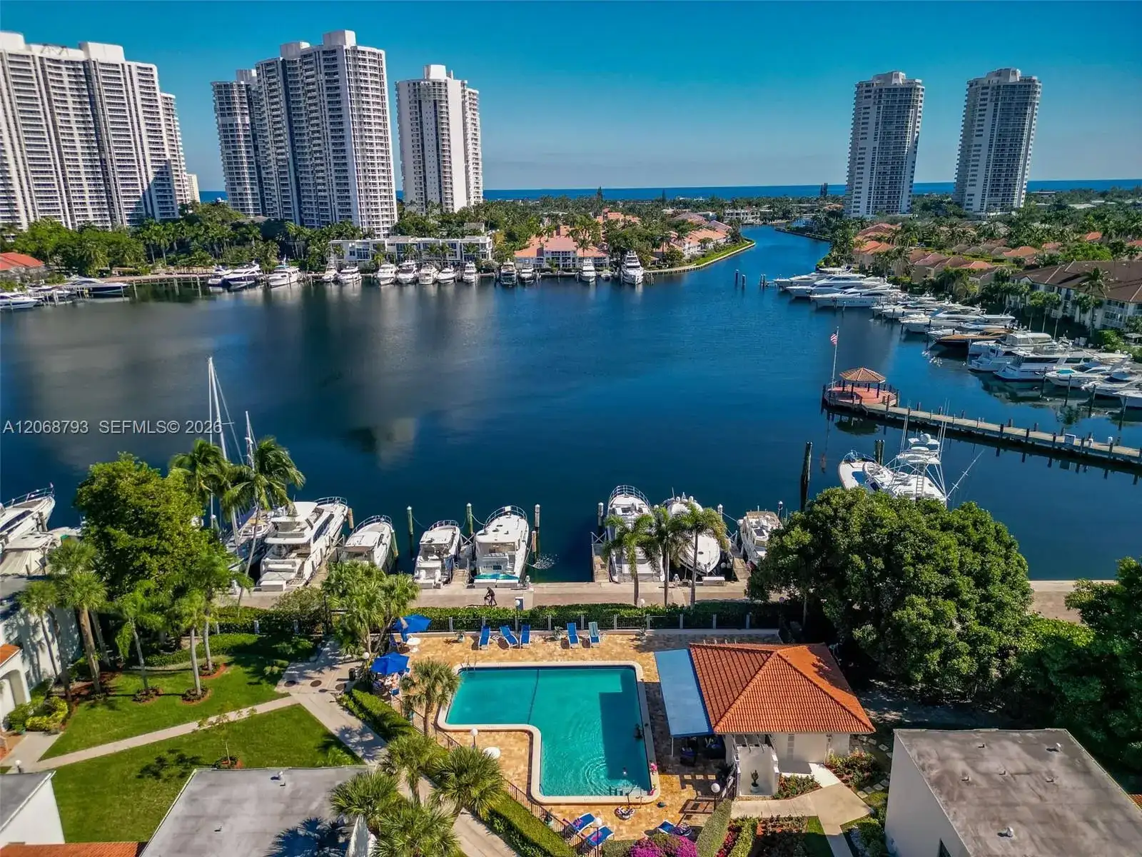 3549 Magellan Cir # 418, Aventura FL 33180 photo 5