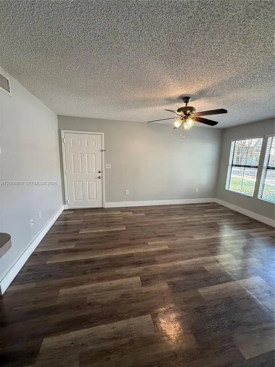 15600 SW 106th Ln # 1007, Miami FL 33196 photo 2
