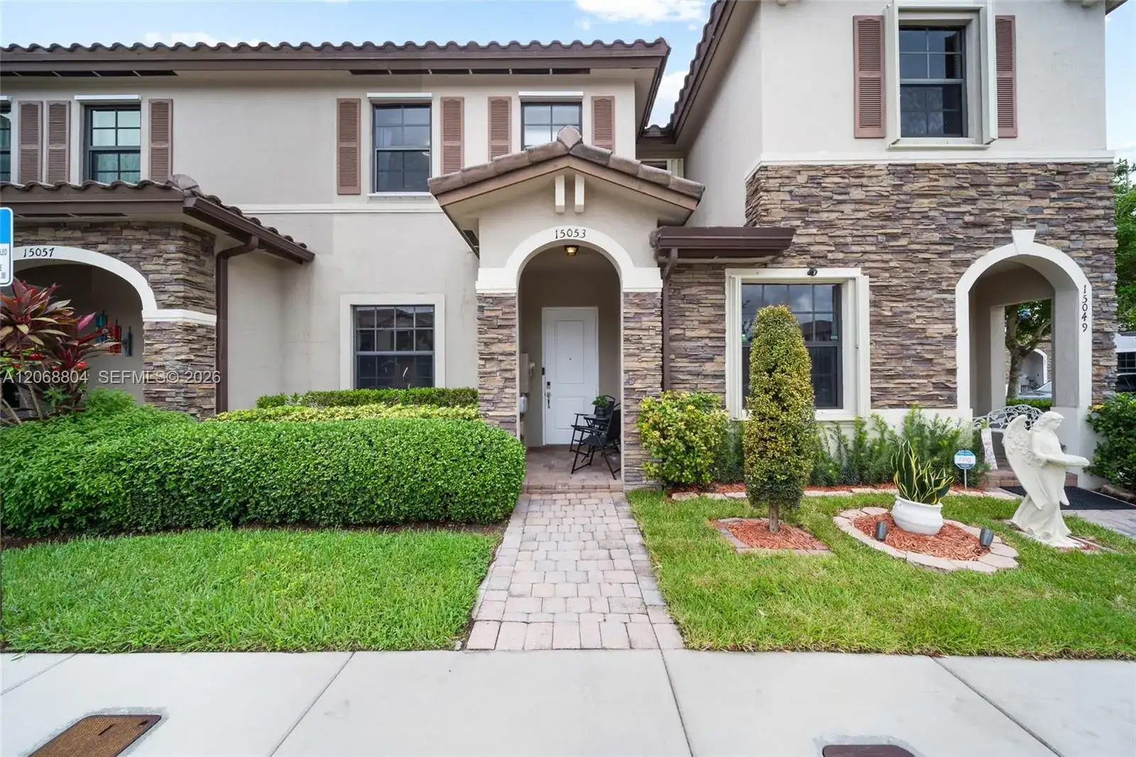 15053 SW 115th Ter, Miami FL 33196 photo 2