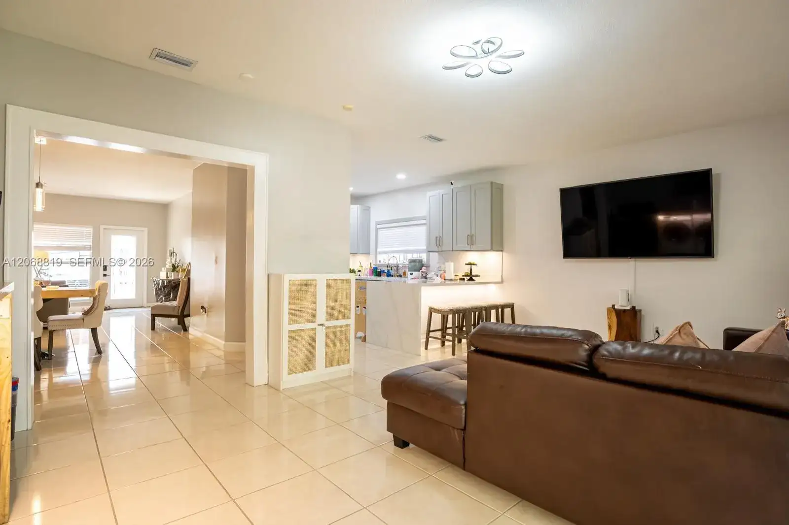 2721 NE 42nd Ave, Homestead FL 33033 photo 3