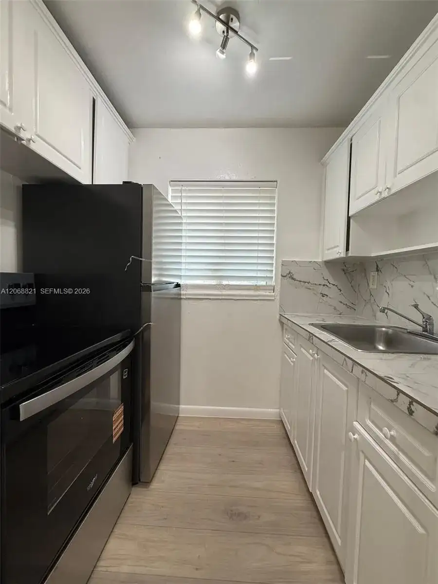 10 NW 77th St # 3, Miami FL 33150 photo 2