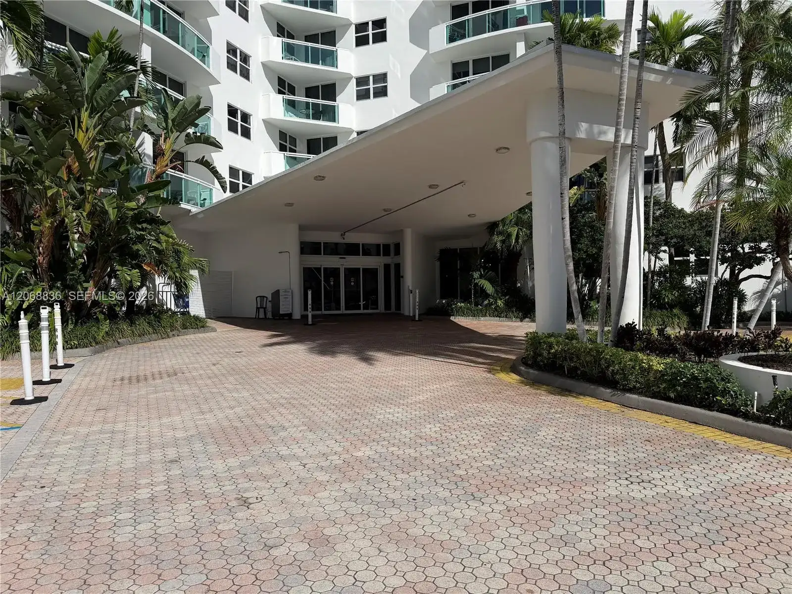 3001 S Ocean Dr # 421, Hollywood FL 33019 photo 2