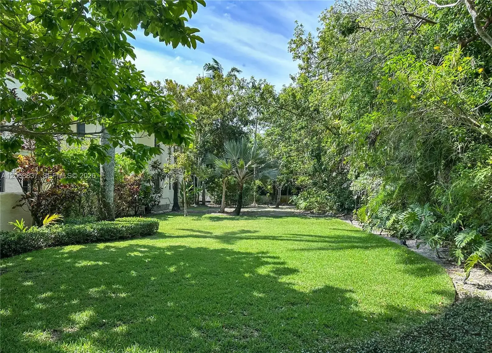 1140 Asturia Ave, Coral Gables FL 33134 photo 3