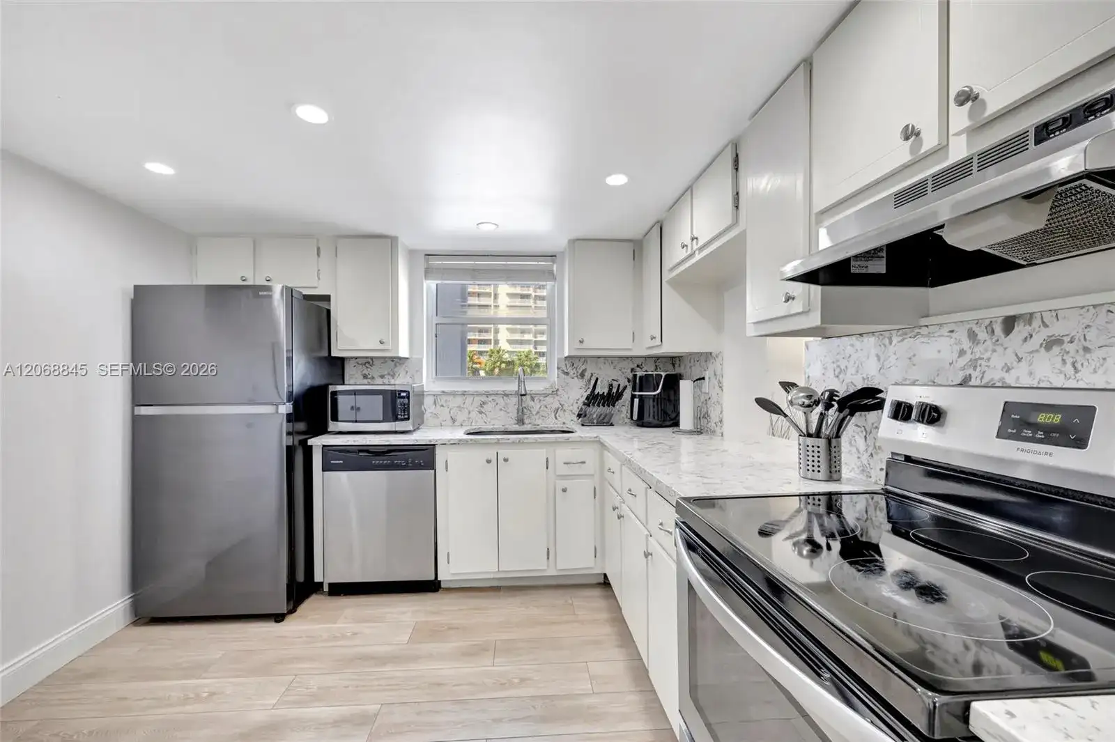 3015 N Ocean Blvd # 6A, Fort Lauderdale FL 33308 photo 3