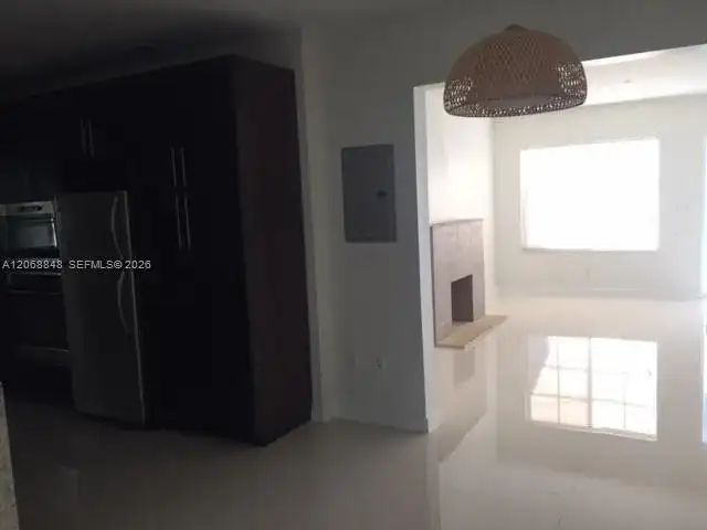 7820 Carlyle Ave, Miami Beach FL 33141 photo 4