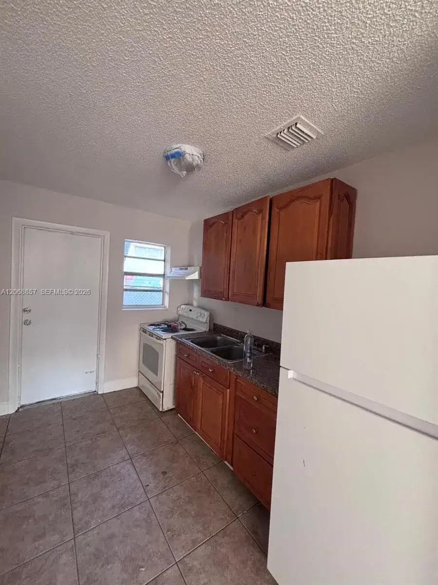 4145 SW 19th St # 1, West Park FL 33023 photo 3