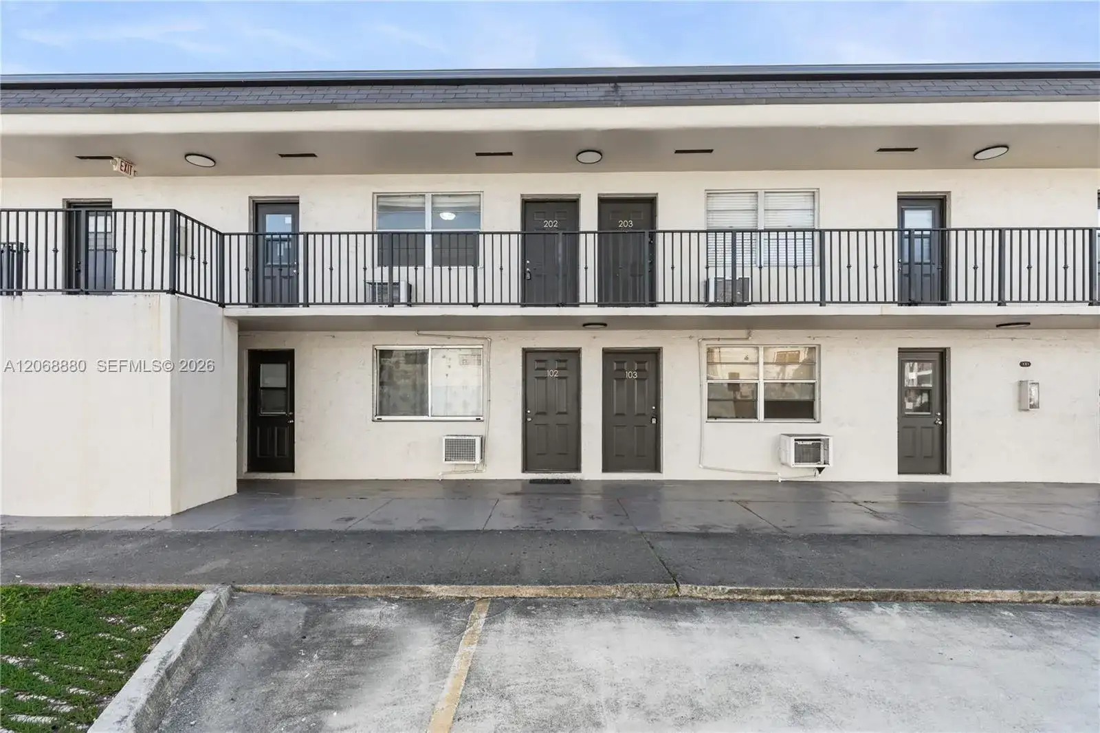 345 W 68th St # 202, Hialeah FL 33014 photo 4