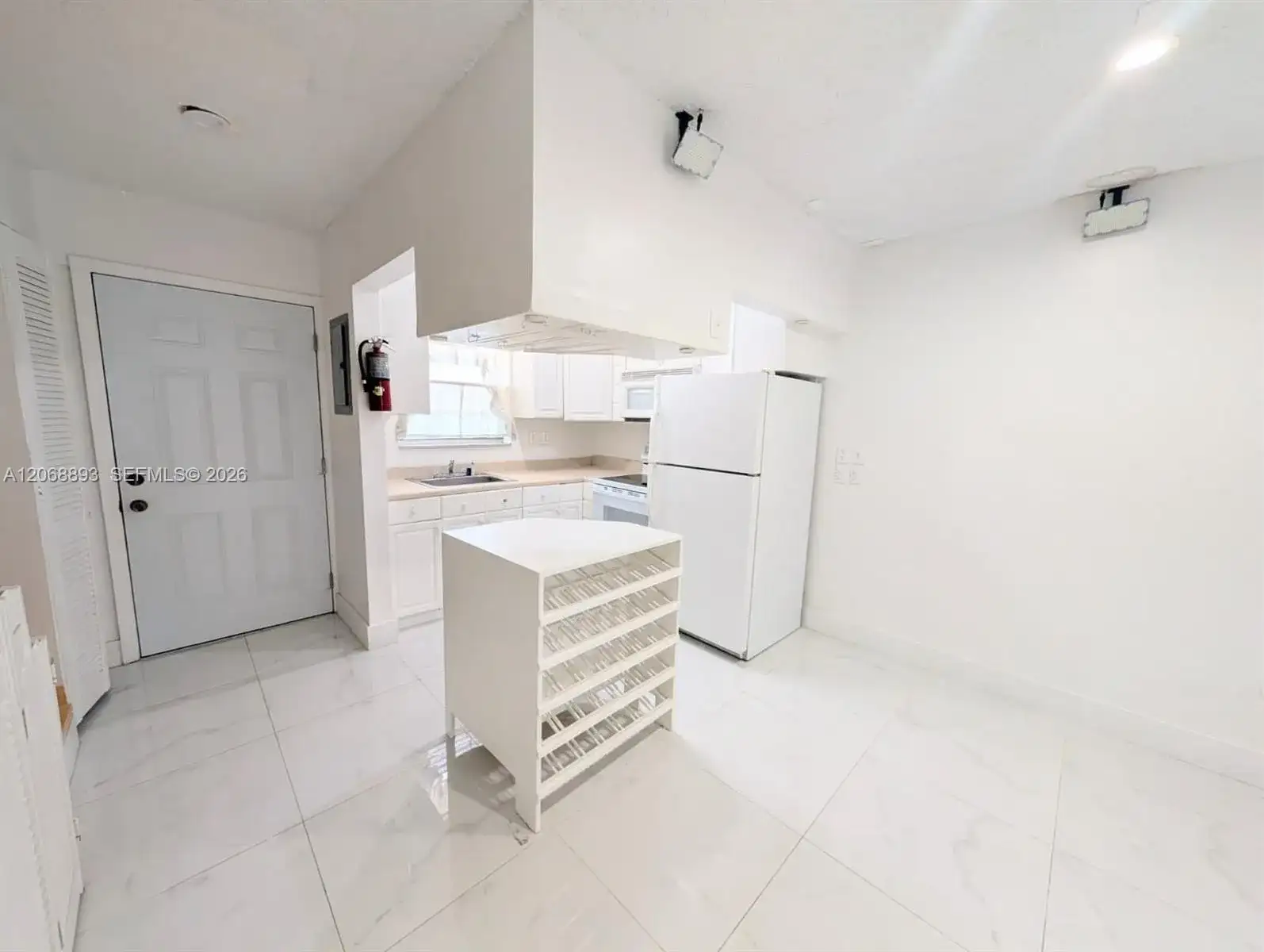 21 SW 109th Ave # B5, Sweetwater FL 33174 photo 4