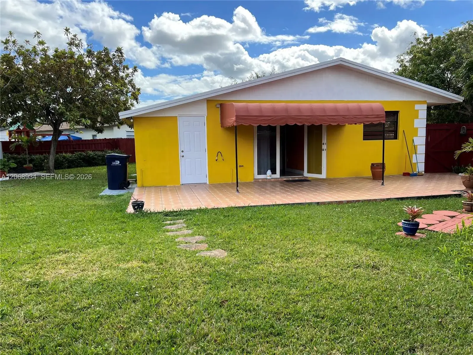 12135 SW 182nd Ter, Miami FL 33177 photo 4