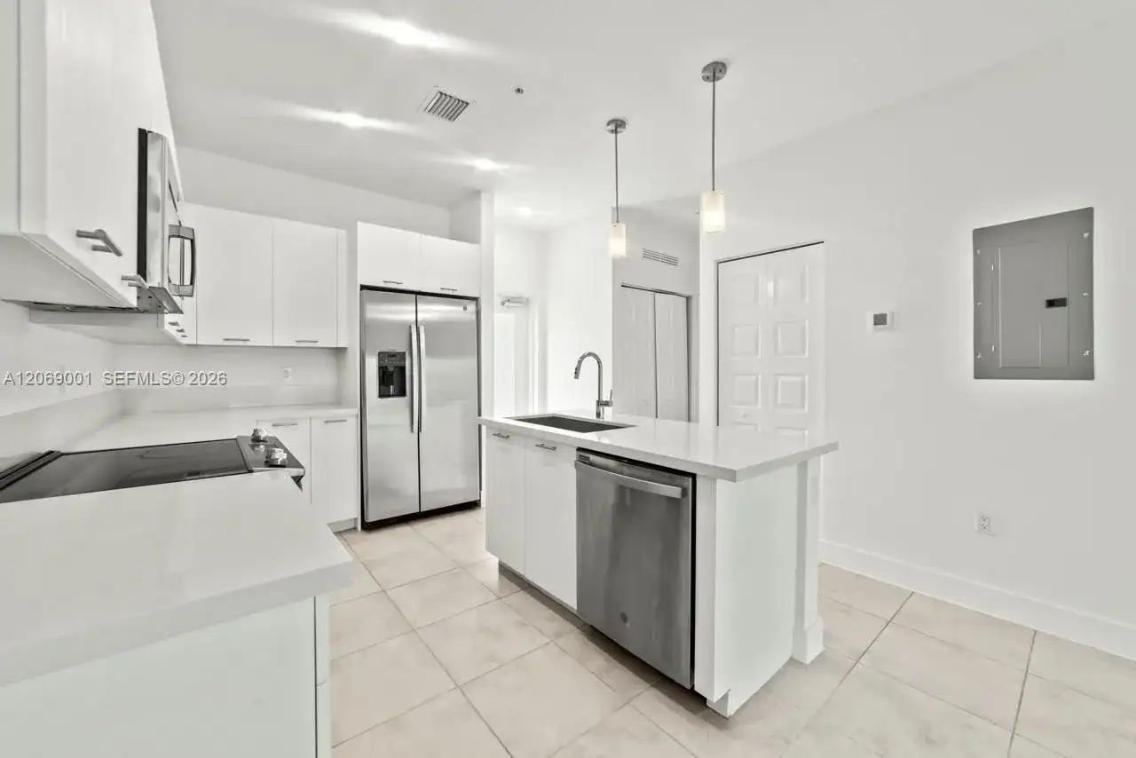 8301 NW 41st St # 408, Doral FL 33166 photo 3