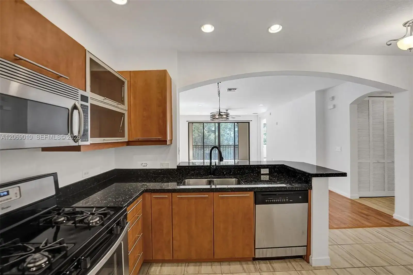 2925 NW 126th Ave # 320, Sunrise FL 33323 photo 3