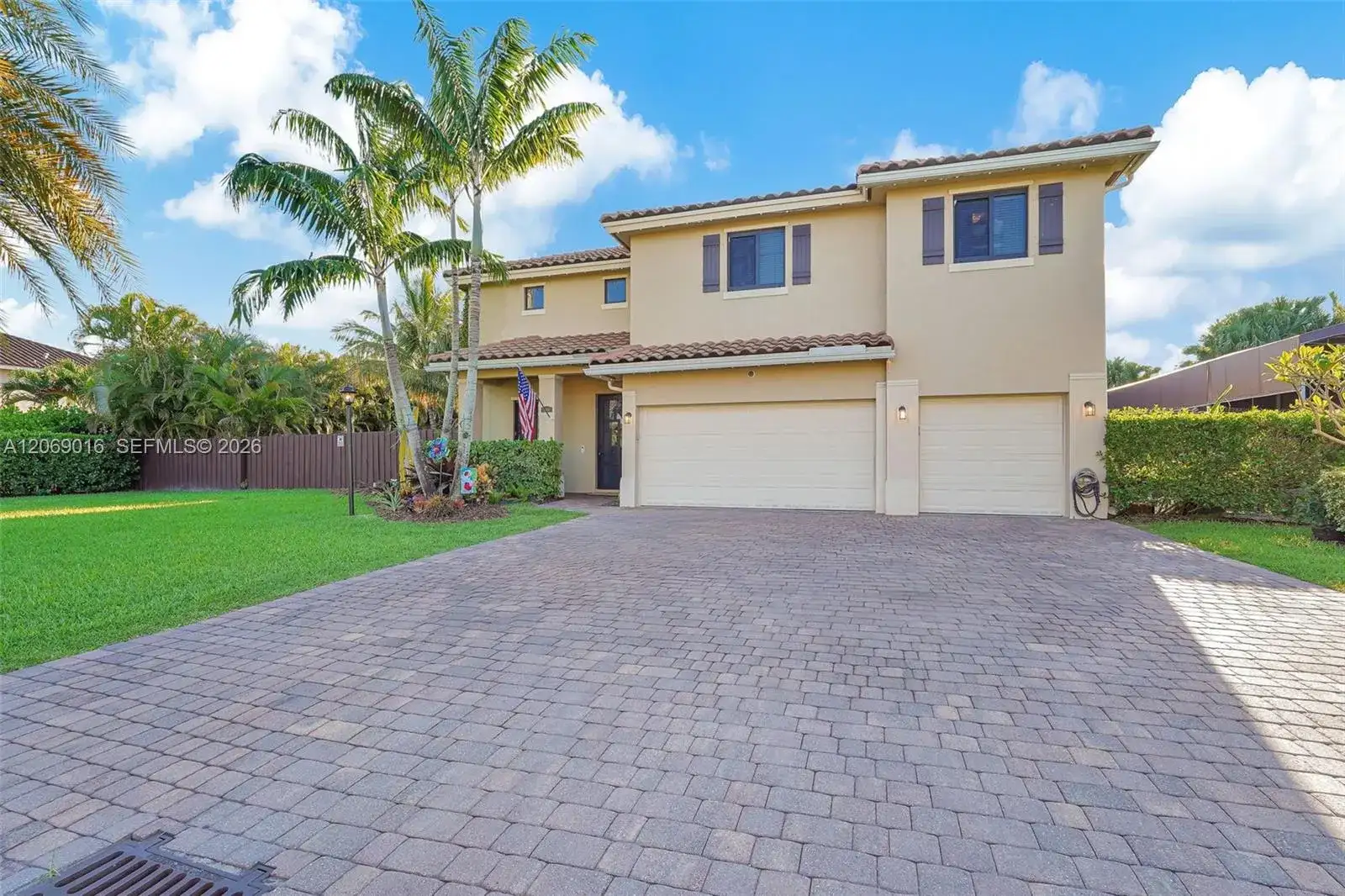 2150 NW 16th Pl, Homestead FL 33030 photo 3