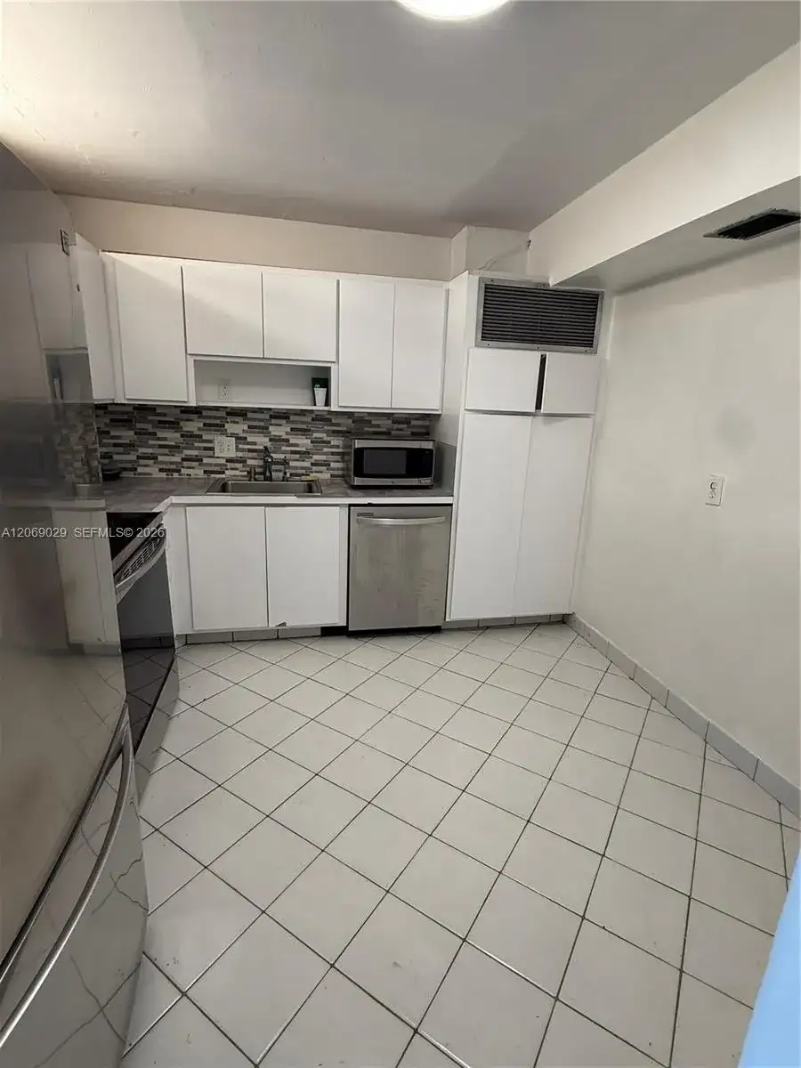 2801 NE 183rd St # 1914W, Aventura FL 33160 photo 4