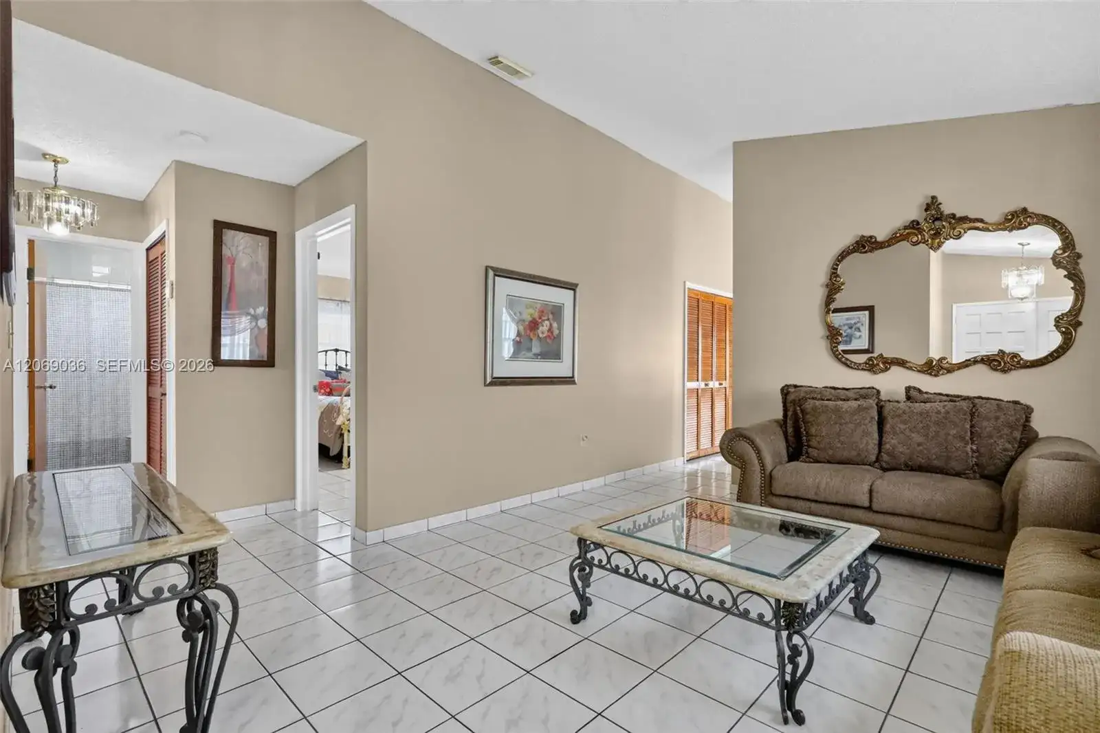 6983 W 24th Ln, Hialeah FL 33016 photo 3