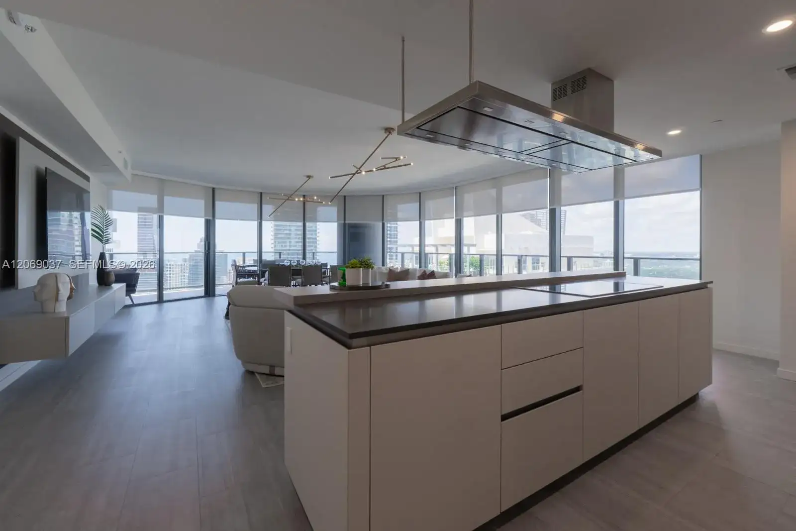 1000 Brickell Plz # 4502, Miami FL 33131 photo 4