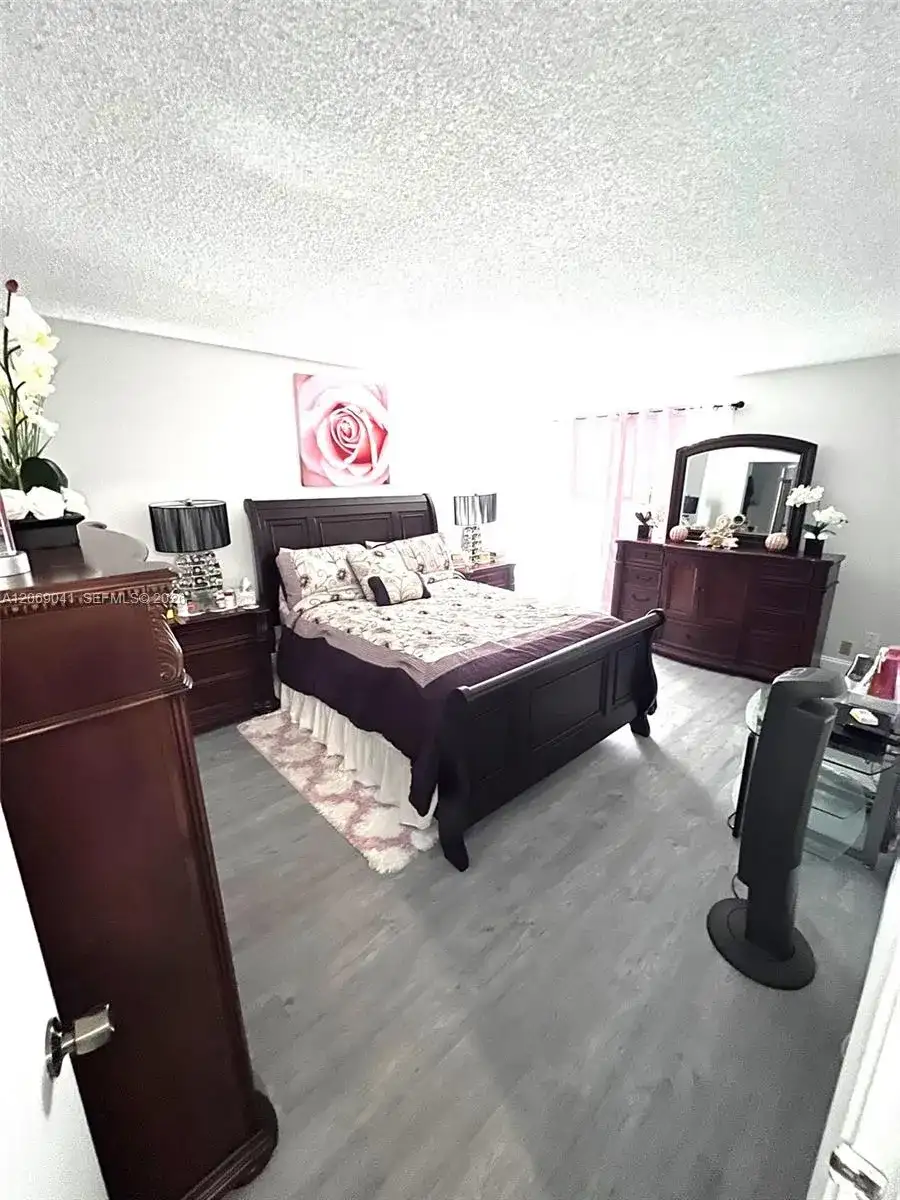 3531 Inverrary Dr # 306, Lauderhill FL 33319 photo 5