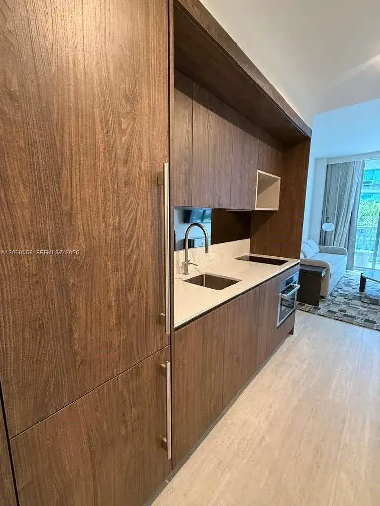 1611 SW 2nd ave # 610, Miami FL 33129 photo 2