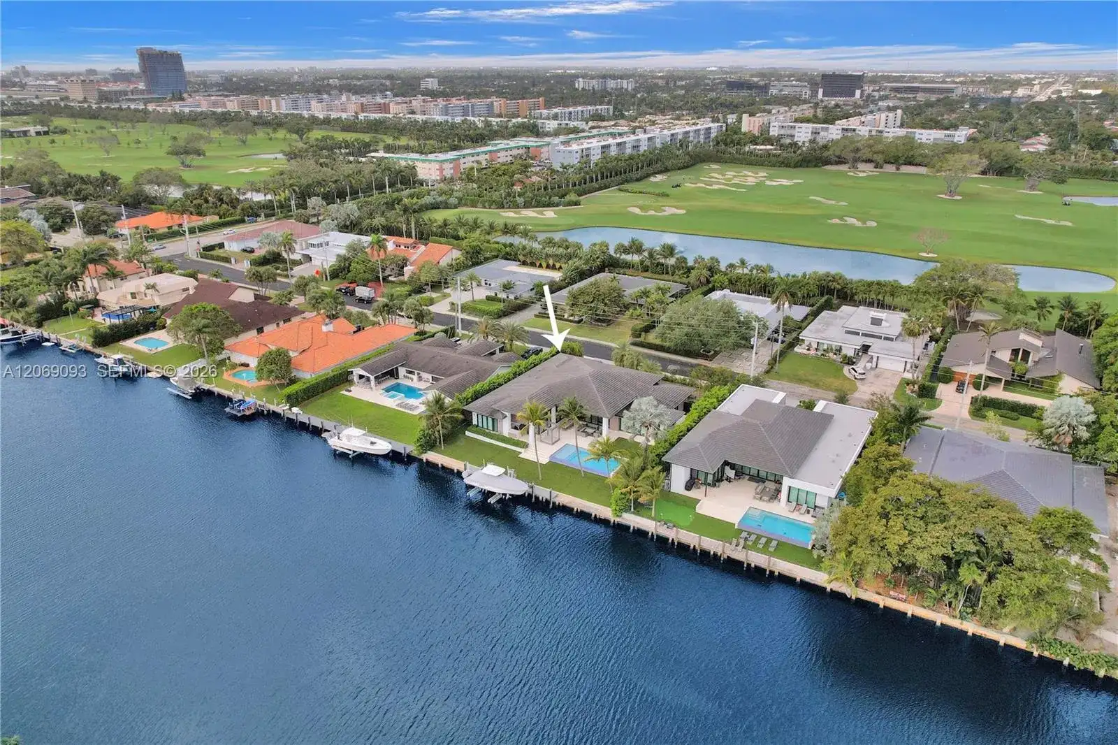 1651 Diplomat Pkwy, Hallandale Beach FL 33009 photo 5