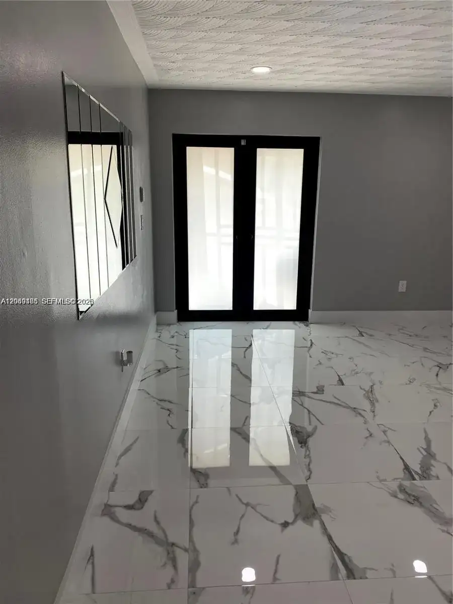 547 E 15th St # A, Hialeah FL 33010 photo 2