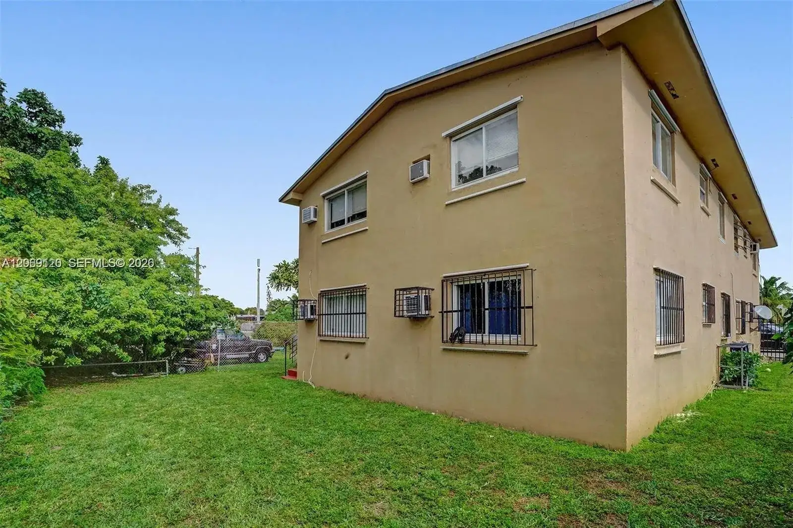 5842 NW 12th Ave, Miami FL 33127 photo 3