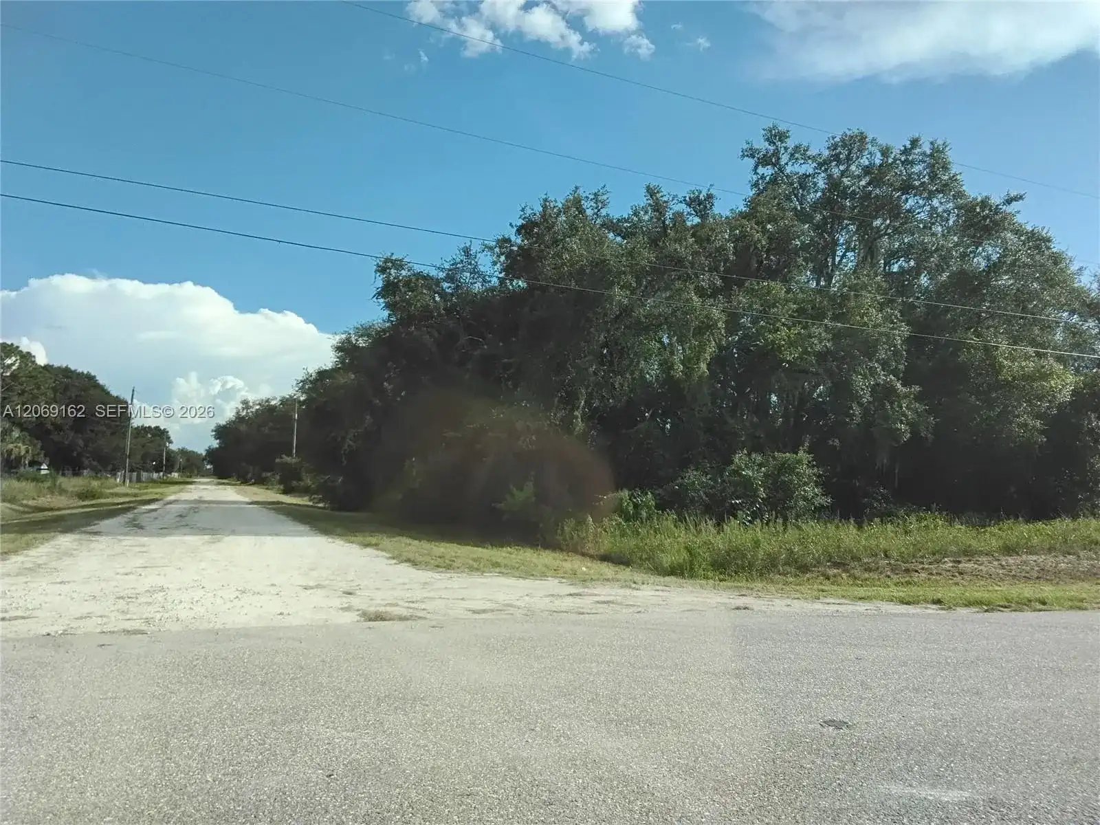 112 Avenida del Sur, Clewiston FL 33440 photo 5