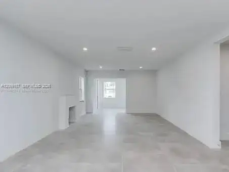 460 NW 82nd Ter, Miami FL 33150 photo 3