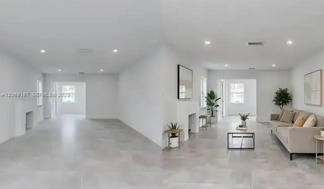 460 NW 82nd Ter, Miami FL 33150 photo 5