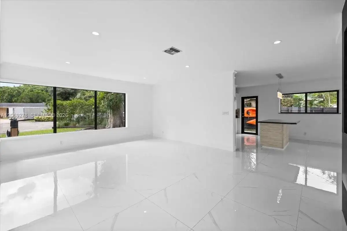 406 Lawn Acres Ct, Hollywood FL 33023 photo 4