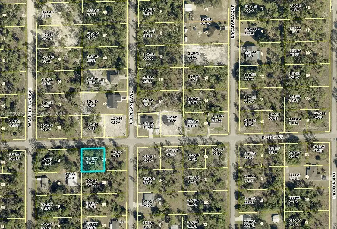 1404 E 15, Lehigh Acres FL 33972 photo 4