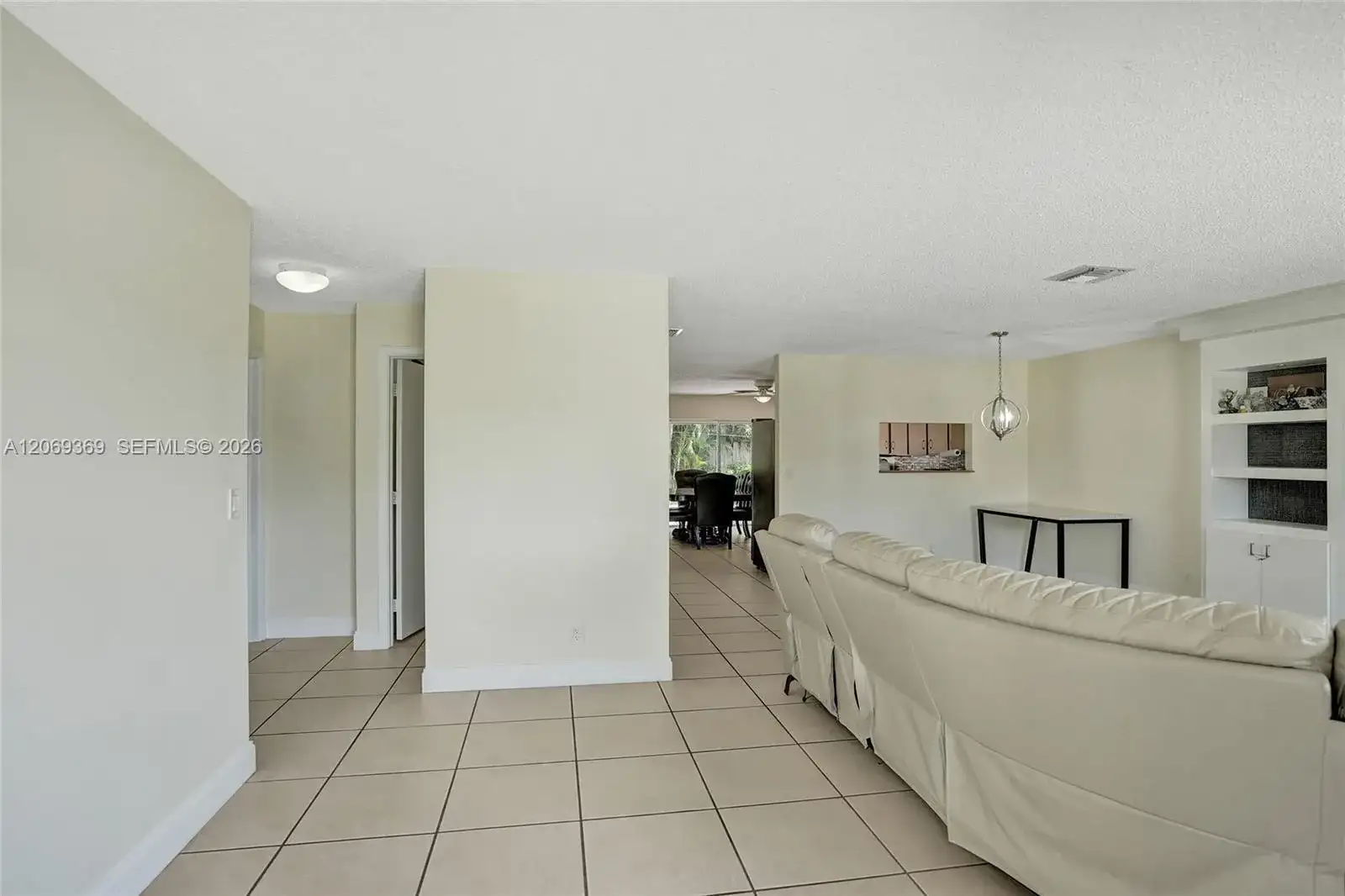 5451 Chicory Ln, Lake Worth FL 33463 photo 3