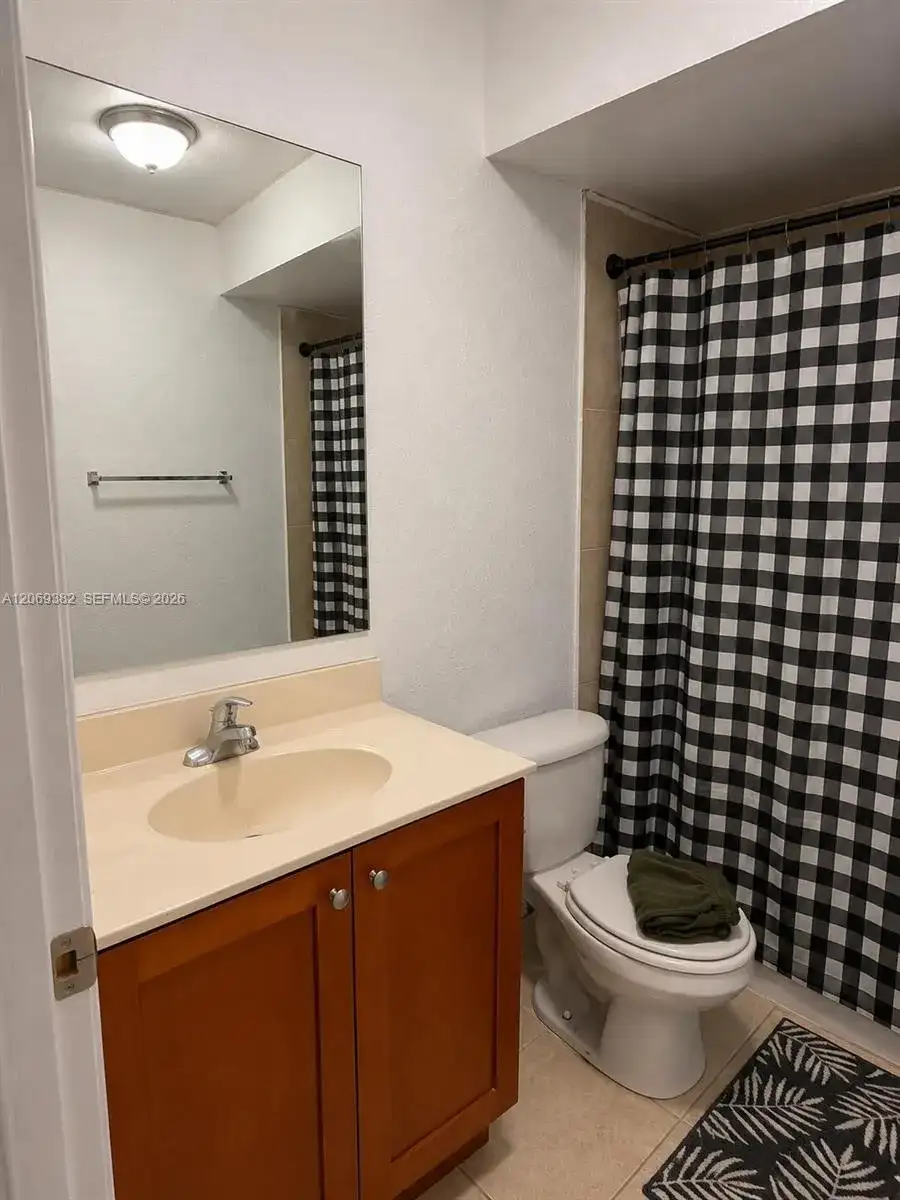 4251 NW 5th St # 131, Plantation FL 33317 photo 5